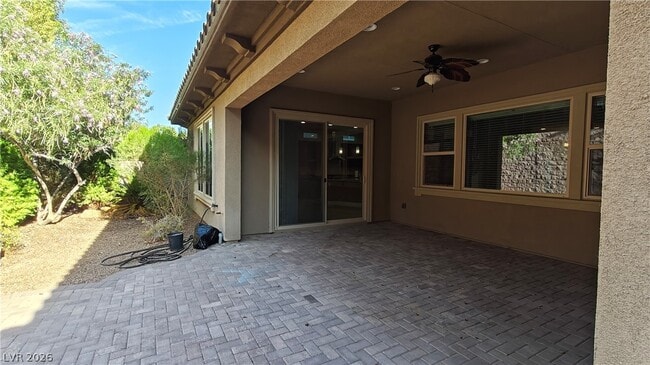Building Photo - 2868 Josephine Dr