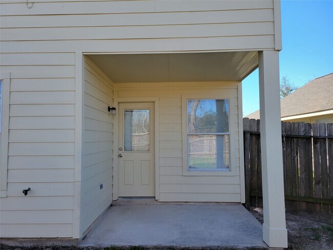 Building Photo - 19426 Old Barngate Ln