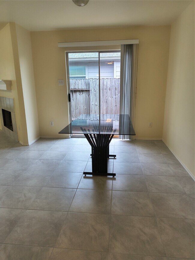 Building Photo - 11723 Berry Meadow Dr