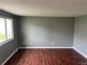 Building Photo - 5355 Lake Ave