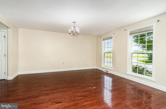 Building Photo - 57 Tavern House Hill