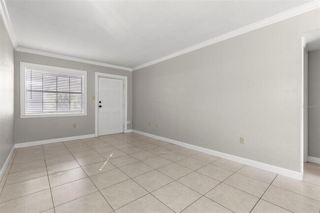 Building Photo - 2207 S Carolina Ave