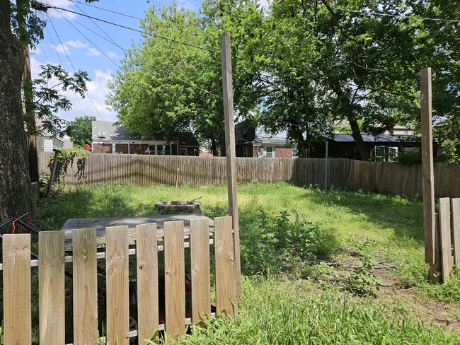 Building Photo - 3113 Drexel Ct