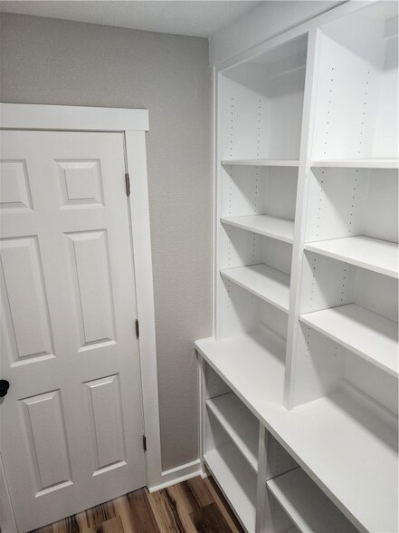 Building Photo - 12877 E State Hwy 21