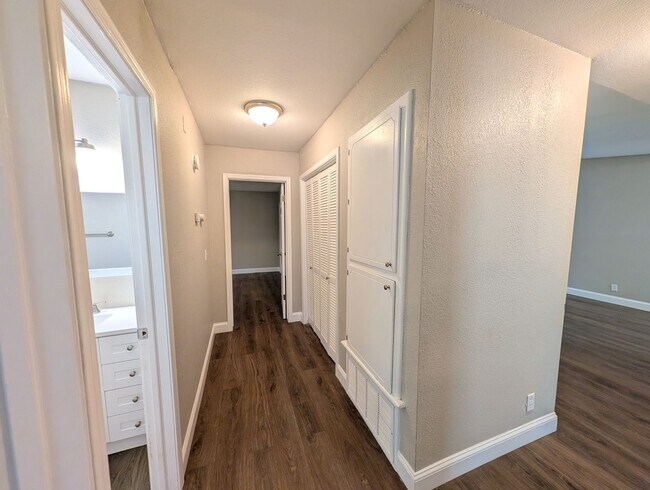 Building Photo - 3 Bedroom Beauty in Broken Arrow