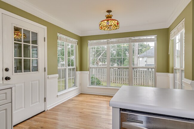 Building Photo - 4111 Eagle Nest Dr