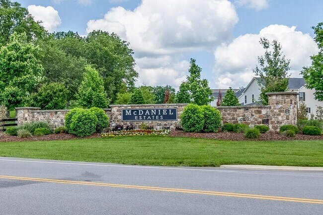 Building Photo - 7628 Delancey Dr