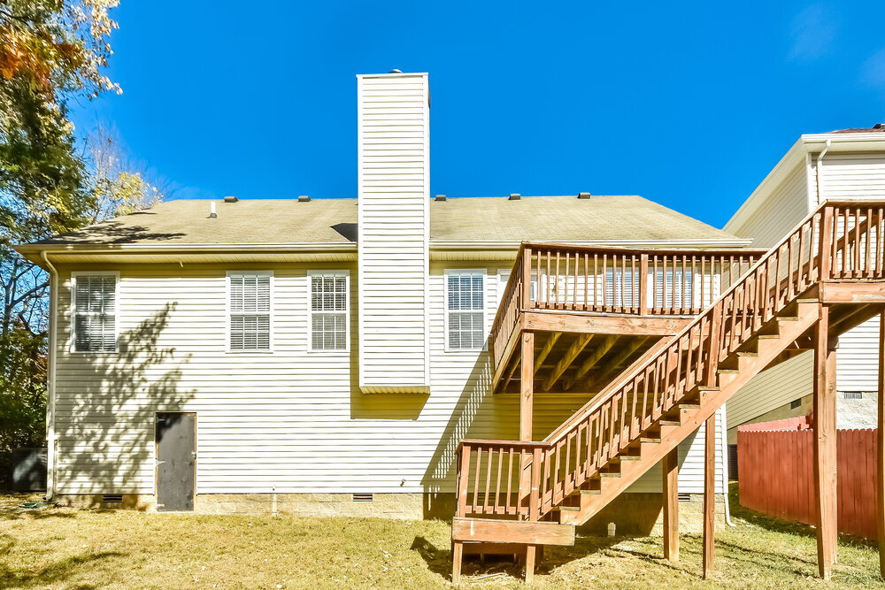 Building Photo - 1565 Bridgecrest Dr