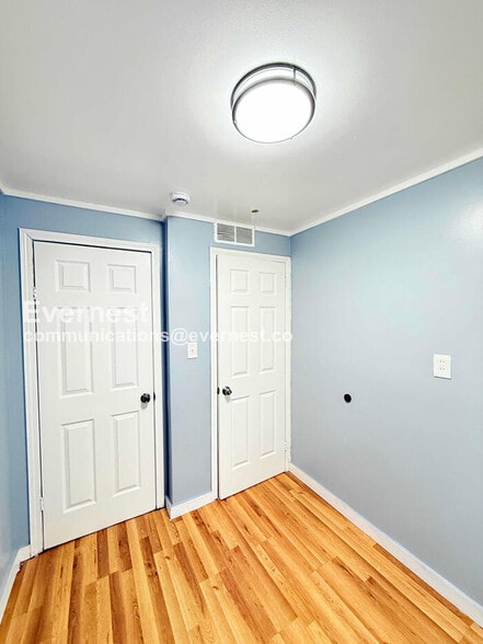 Building Photo - 8640 Chalmers Ave