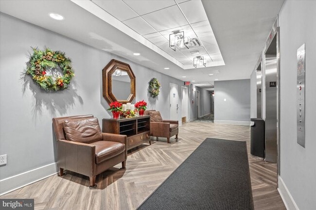 Building Photo - 5300 Holmes Run Pkwy