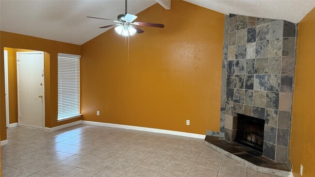 Building Photo - 12107 Tambourine Dr