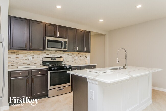 Building Photo - 29540 Caspian St