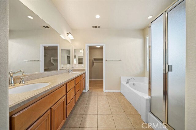 Building Photo - 3175 Sand Pine Tr