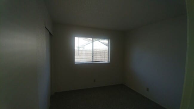 Building Photo - House: 3 Bedroom / 2 Bathroom - Loomis  (COMING SOON!!)