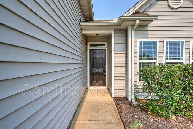 Building Photo - 148 Caledonia Dr