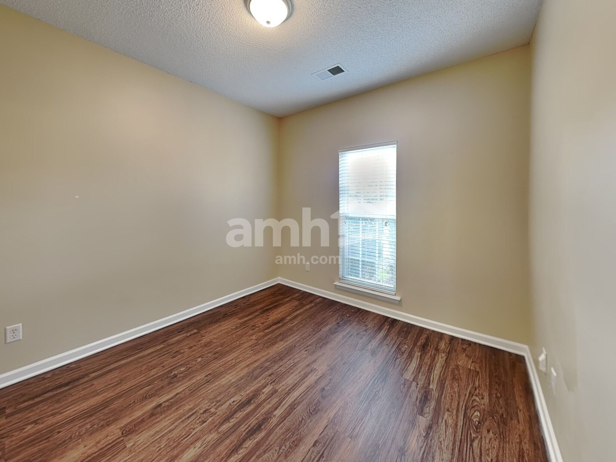 Building Photo - 14036 McGloughlin Way Ct