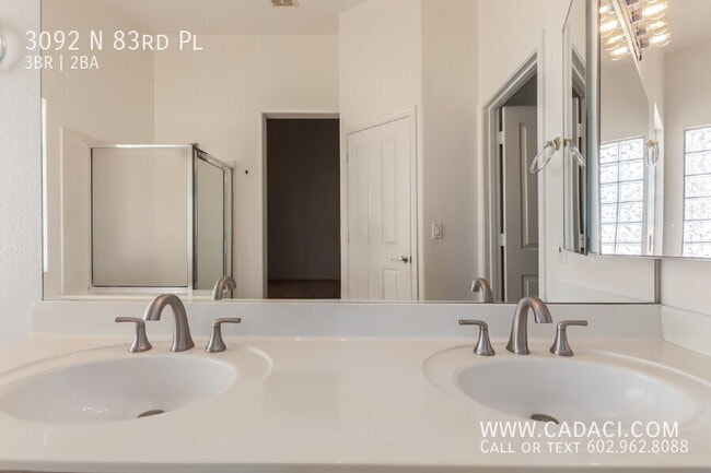 Building Photo - 3092 N 83rd Pl
