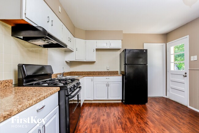 Building Photo - 20 Airshire Pl