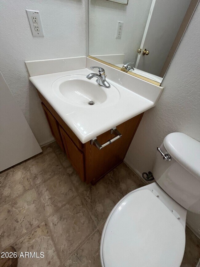Building Photo - 29429 N Blackfoot Daisy Dr