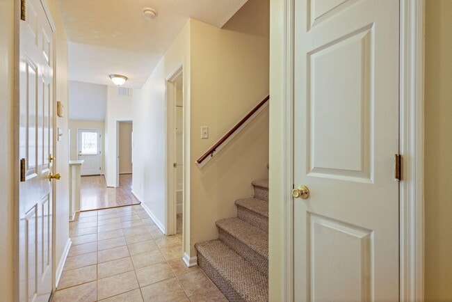 Building Photo - 422 Northrop Pl