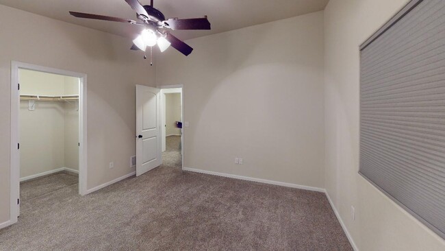 Building Photo - 3-Bed, 2-Bath single family home with an a...