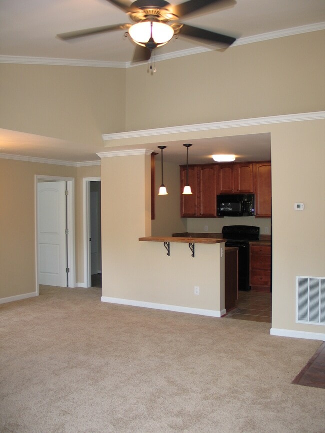 Building Photo - Stoney Brook
