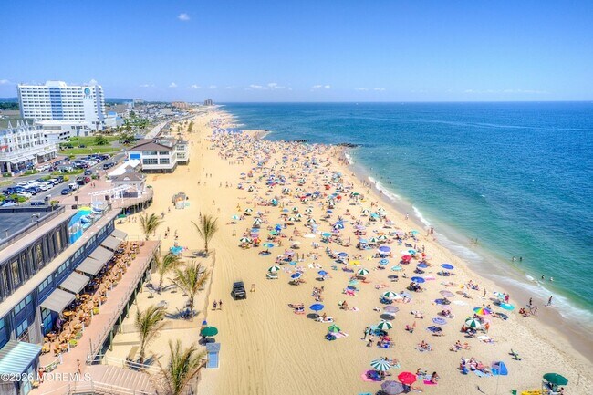 Building Photo - 364 Westwood Ave