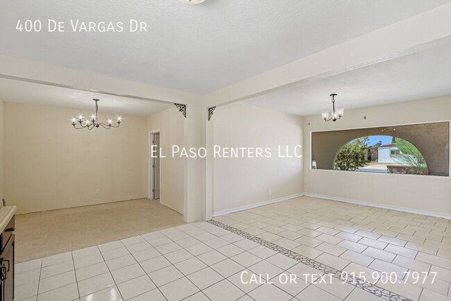 Building Photo - 400 De Vargas Dr