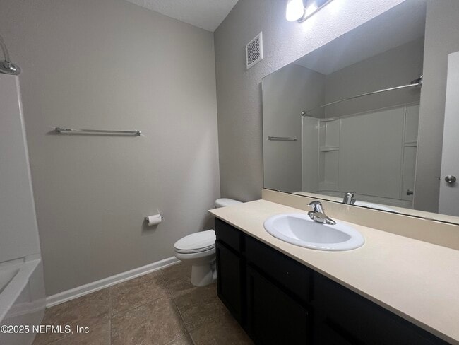 Building Photo - 4990 Key Lime Dr