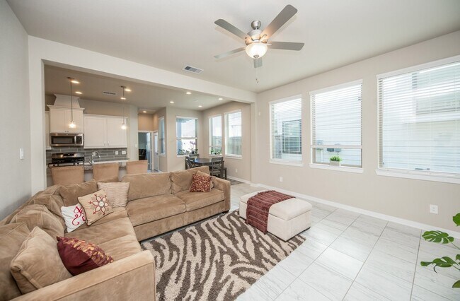 Building Photo - 1539 Rustling Creek Dr