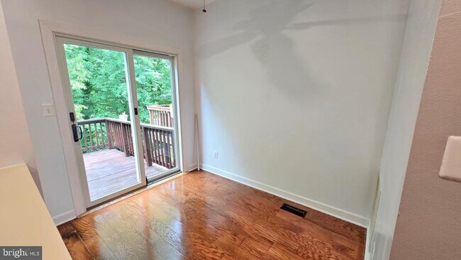 Building Photo - 4248 Ashmere Cir