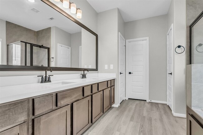 Building Photo - 5338 CJ Walker Ln