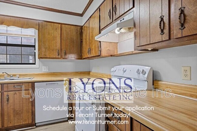 Building Photo - 2814 Kirkwood Cir