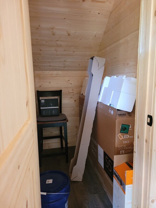 Building Photo - Beautiful Brand New 2bd Cabin in Trade, Tennessee