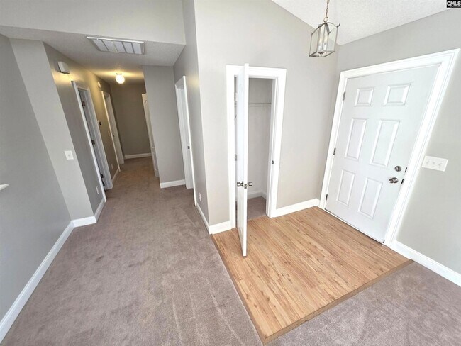 Building Photo - 165 Crassula Dr