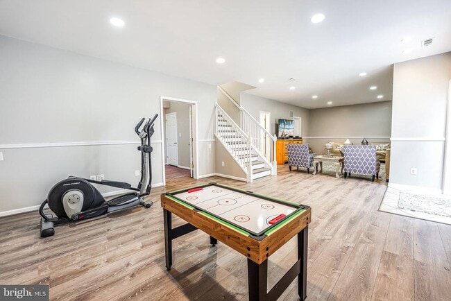 Building Photo - 24990 Mineral Springs Cir