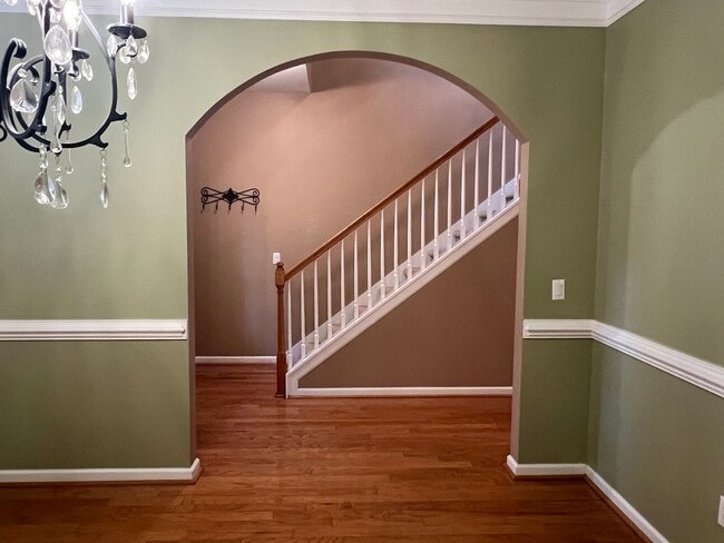 Building Photo - Nice Home in Pinecrest!