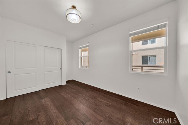 Building Photo - 5450 Strand