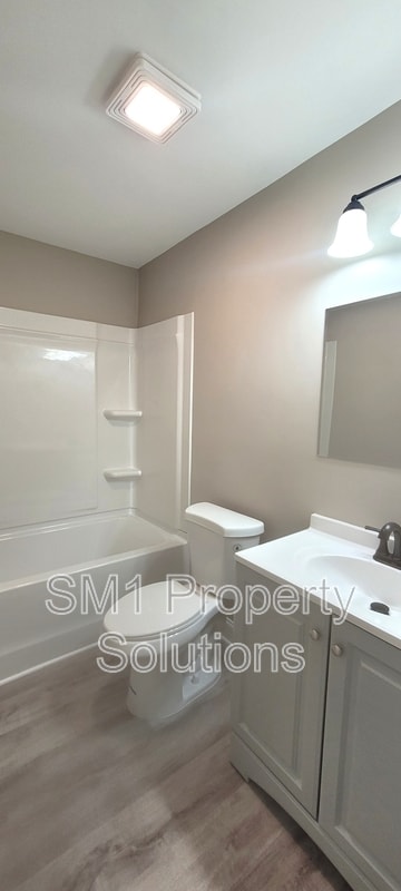 Building Photo - 2404 Williams Ave