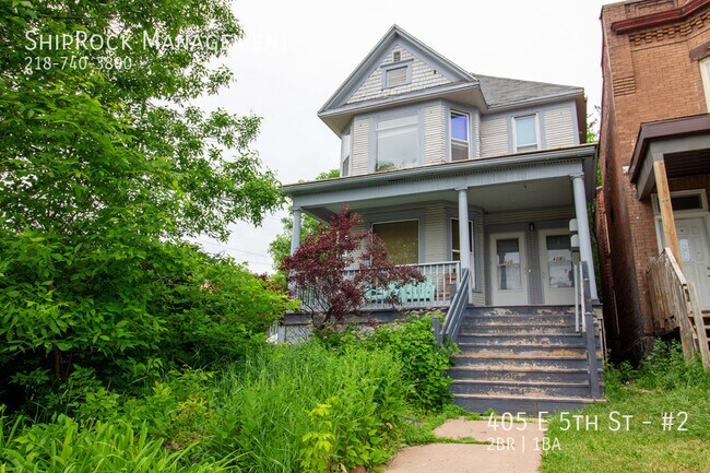 Primary Photo - 405 E 5th St