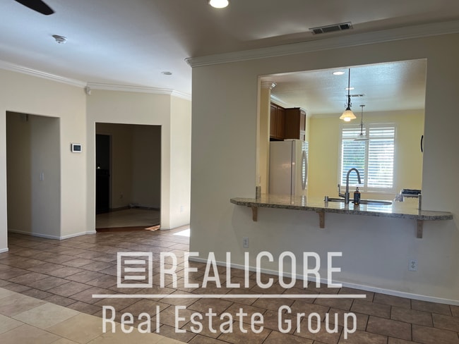 Building Photo - 11824 Greenbluff Way
