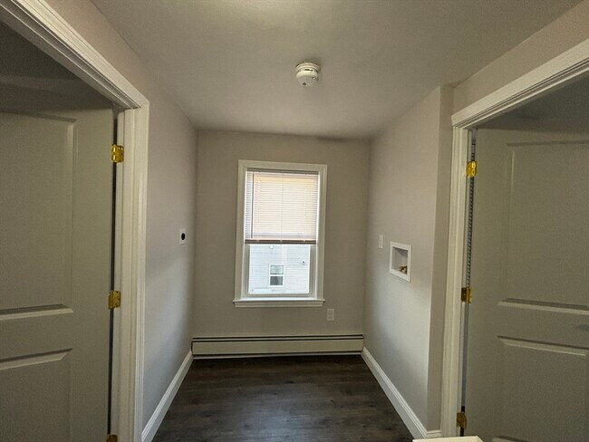 Building Photo - 546 Nantasket Ave