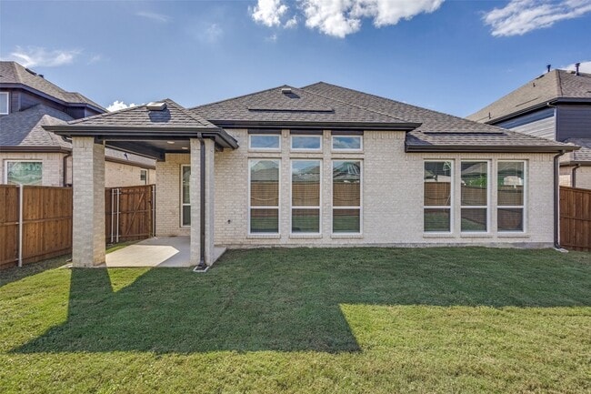 Building Photo - 3308 Lakestriker Rd