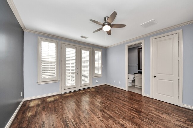 Building Photo - 1434 Wichita St