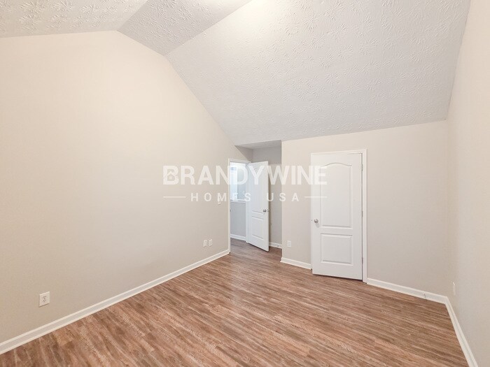 Building Photo - 2334 Brookgate Way