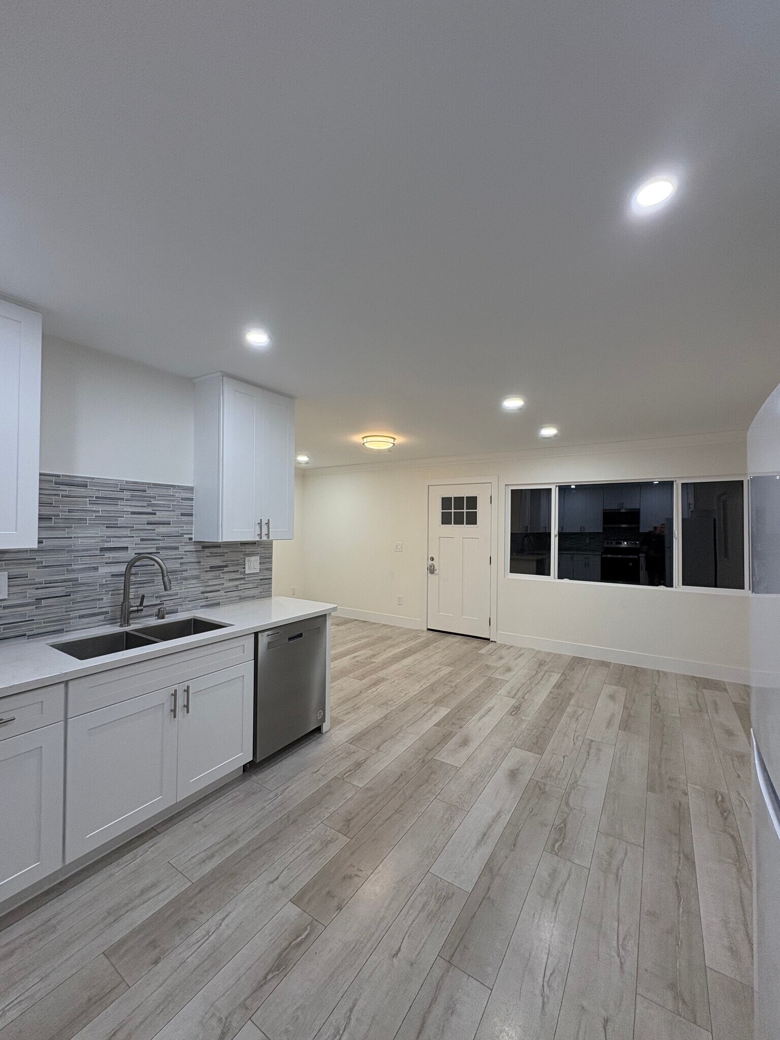 Building Photo - 4619 Del Monte Ave