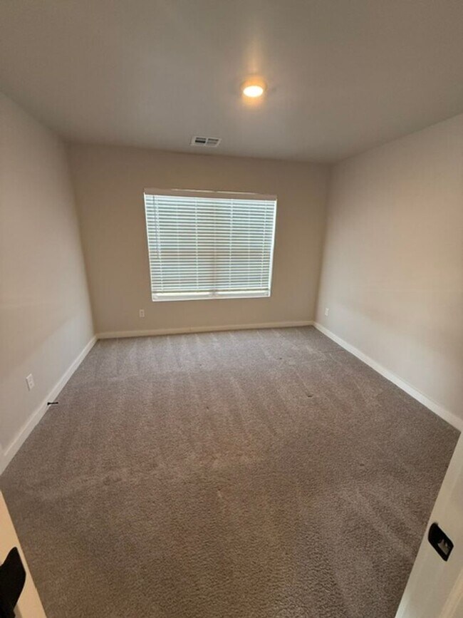 Building Photo - Beautiful  Home in Edmond