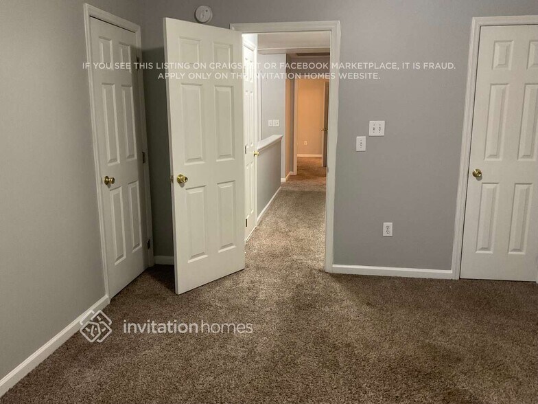 Building Photo - 4301 Fawn Glen Dr