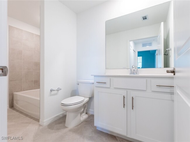 Building Photo - 5807 Double Eagle Cir