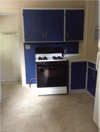 Building Photo - 3 Bedroom, 1.5 bath Home, Available: July 2026!